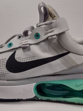 Nike Grey and Teal Air Cushion Running Shoe